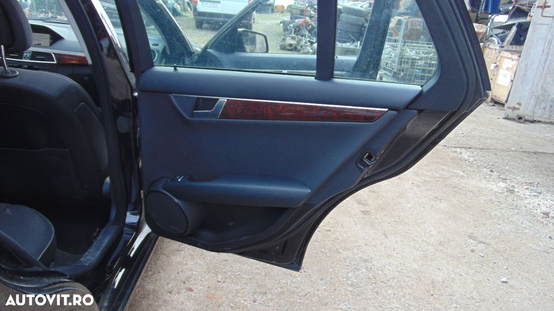 Fete usi Mercedes c Class w204 2007-2015 set fete usi intacte dezmembrez c class w204 - 3