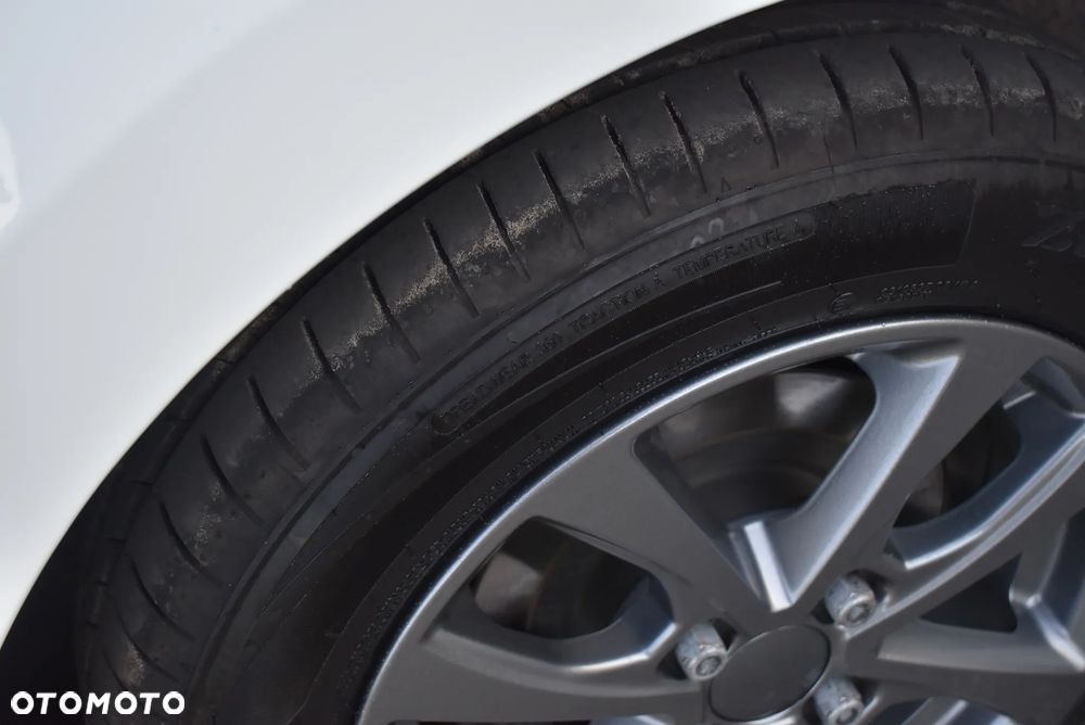 Mitsubishi Space Star 1.0 Clear Tec Intro Edition+ - 16