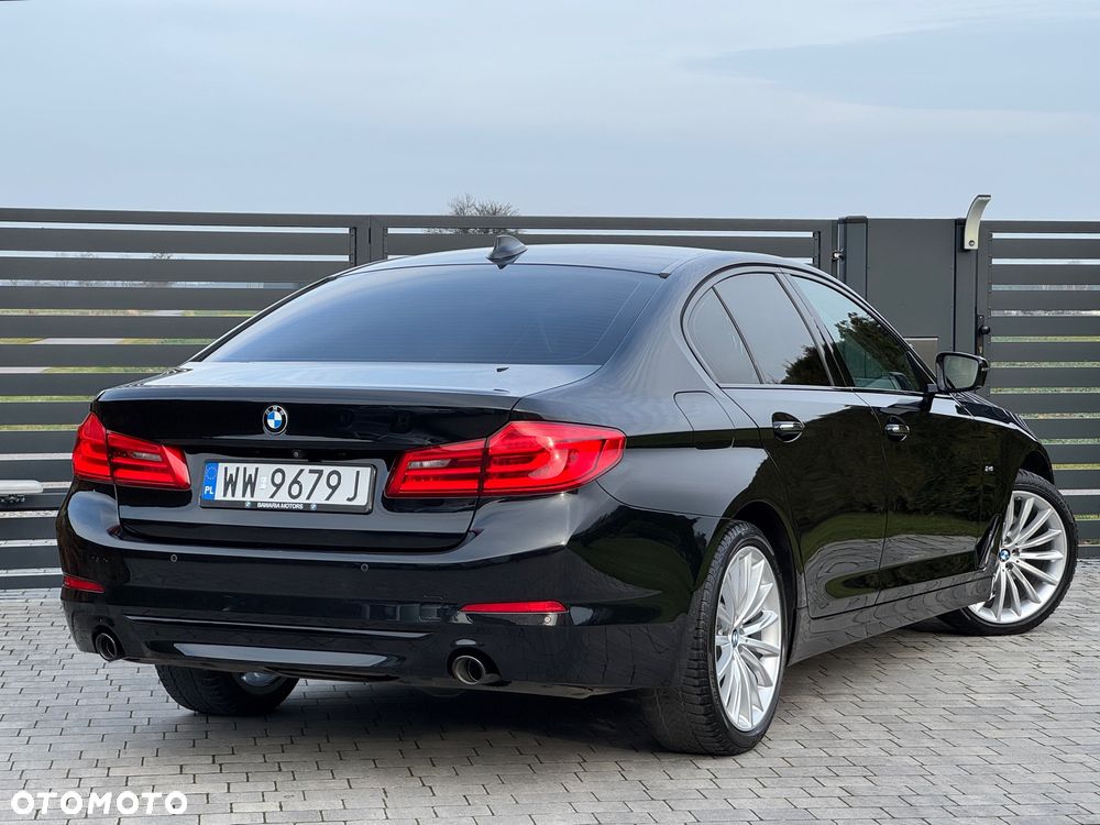 BMW Seria 5 520d Sport Line - 28