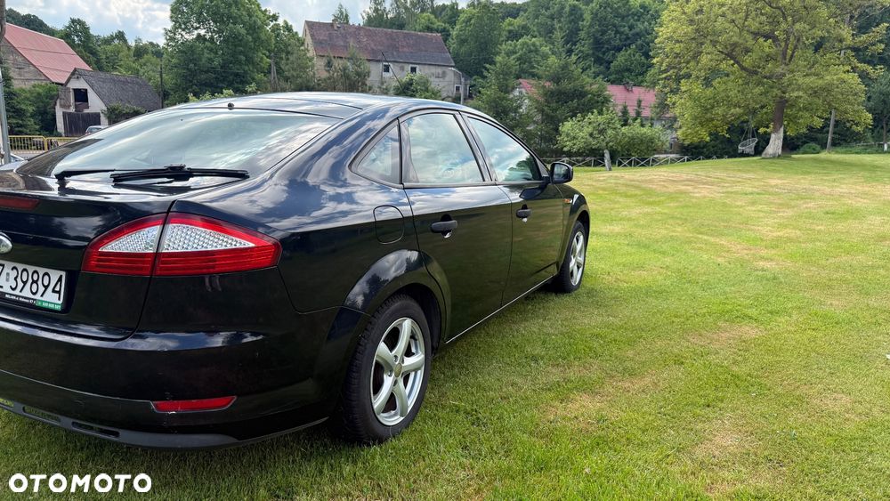 Ford Mondeo - 17
