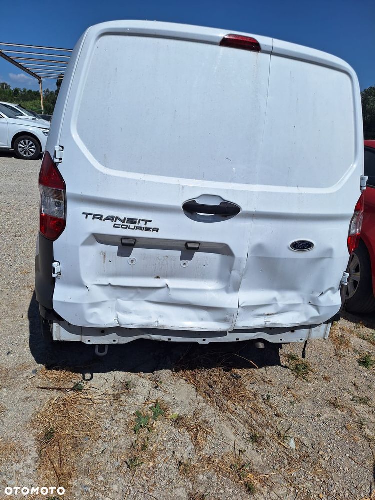 Ford Transit courier - 4