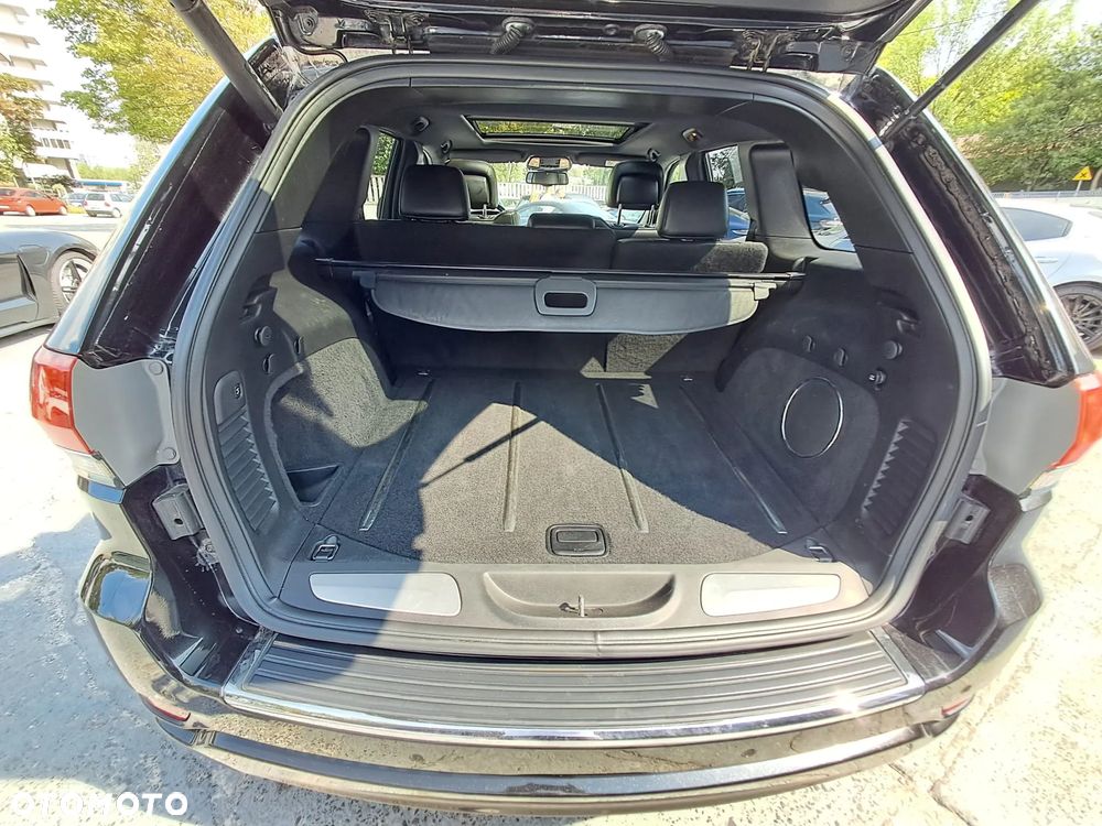Jeep Grand Cherokee 3.0 CRD Overland EU6 - 38