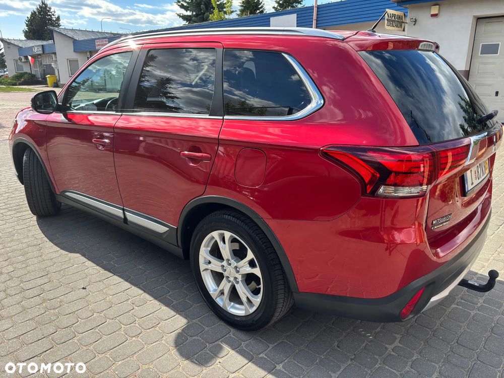 Mitsubishi Outlander 2.0 2WD Diamant - 3