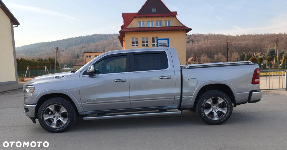 RAM 1500 5.7 Crew Cab Laramie - 6
