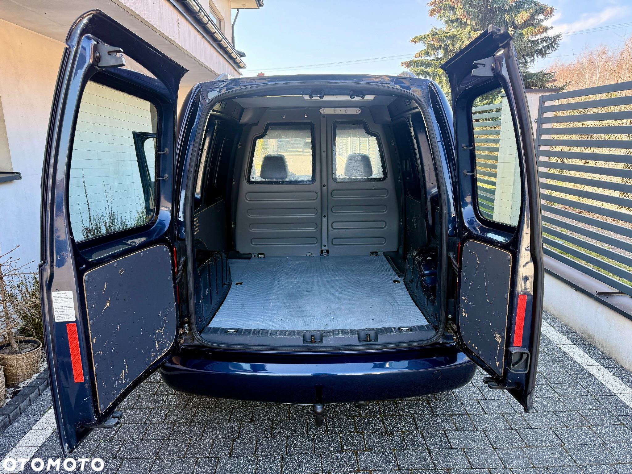 Volkswagen Caddy - 31