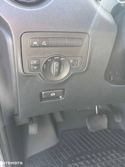 Mercedes-Benz VITO - 11