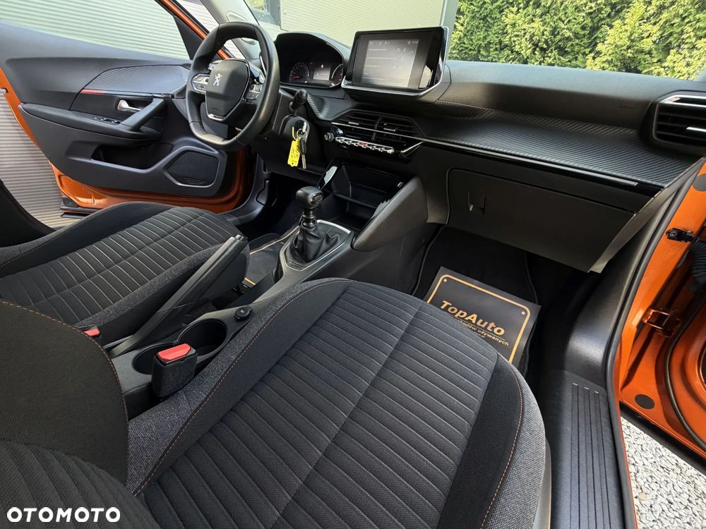 Peugeot 2008 PureTech 100 Allure - 15