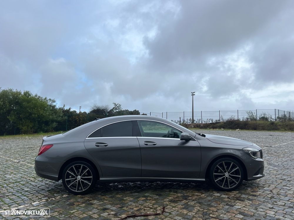 Mercedes-Benz CLA 180 (CDI) d Urban - 3