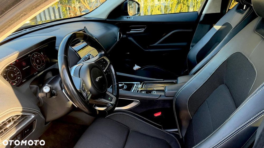 Jaguar F-Pace 2.0 i4D AWD R-Sport - 5