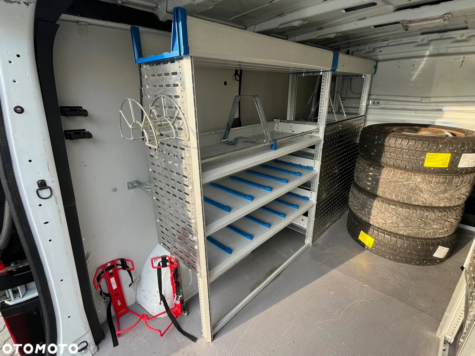 Renault Trafic - 15
