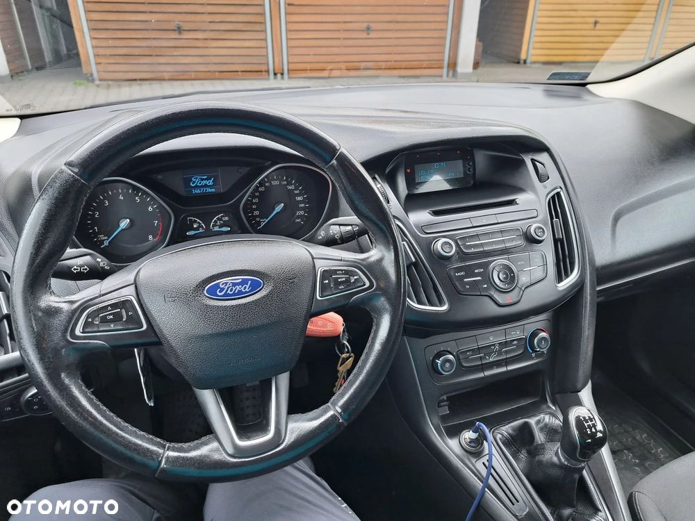Ford Focus 1.6 Titanium - 9