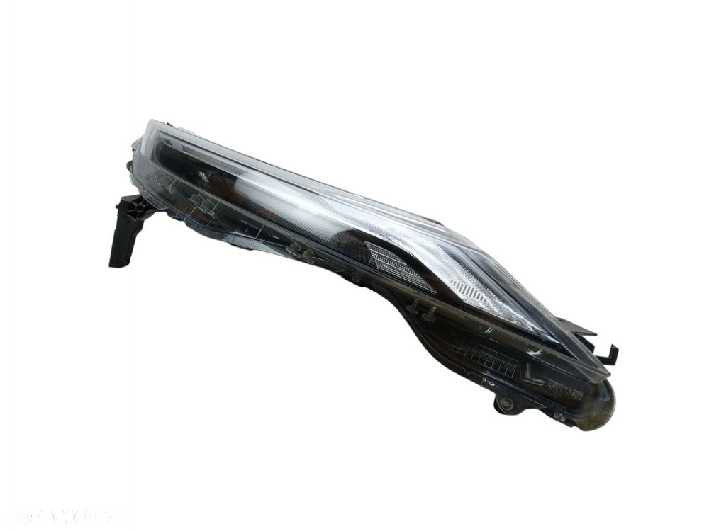 LAMPA LED DRL PRZÓD PRAWA NISSAN JUKE II F16 (19-24) 26120-6PA0A - 2