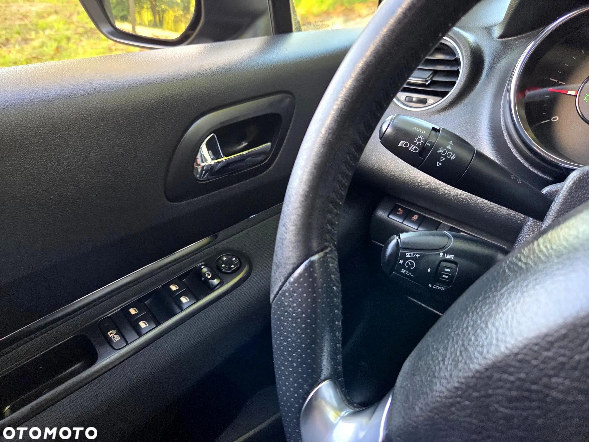 Peugeot 3008 1.6 HDi Style - 32