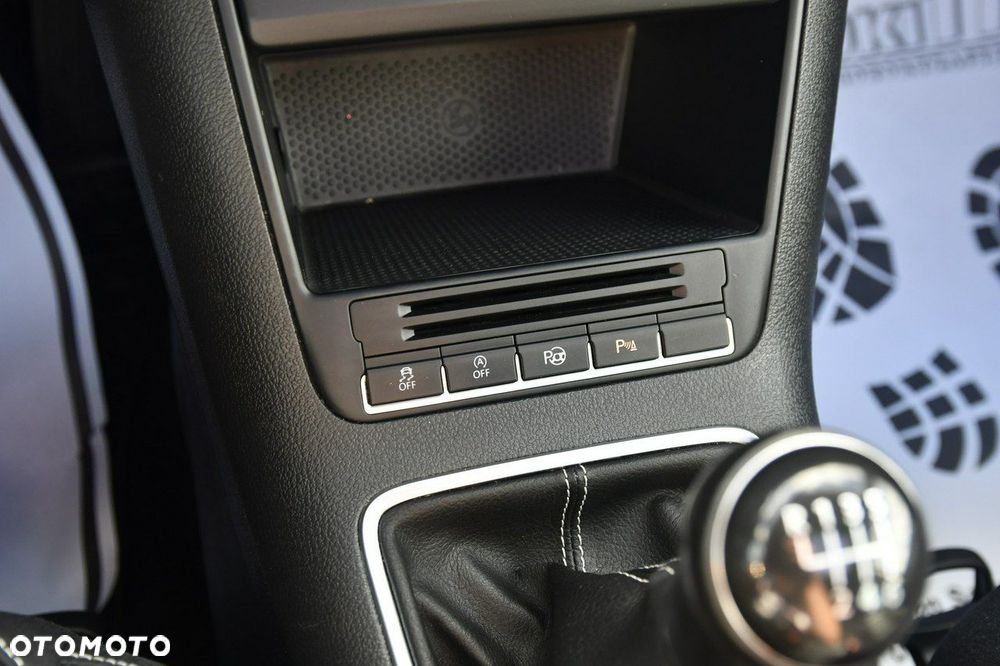 Volkswagen Tiguan - 33