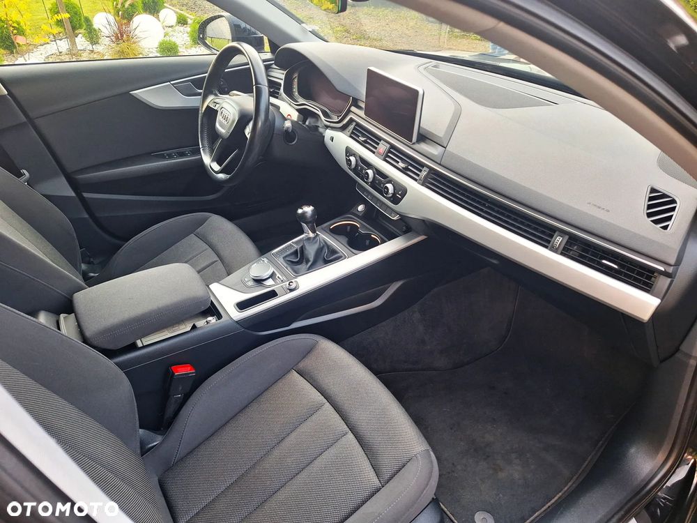 Audi A4 Avant 2.0 TDI DPF Ambition - 6