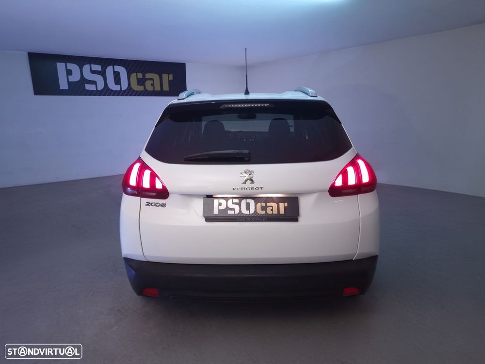 Peugeot 2008 1.6 BlueHDi Style - 11