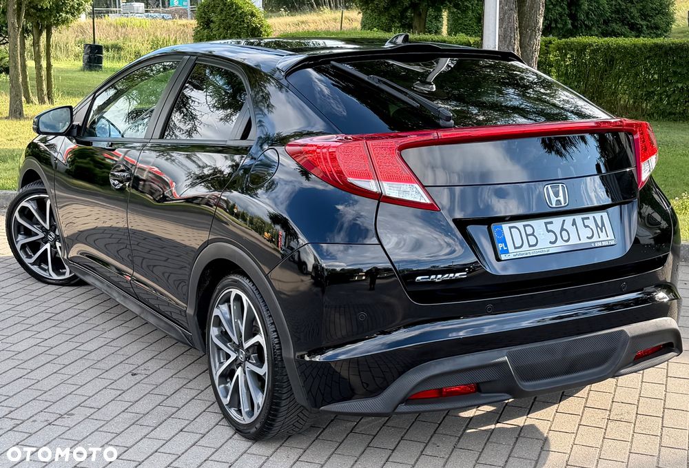 Honda Civic 1.8 Executive NAVI - 27