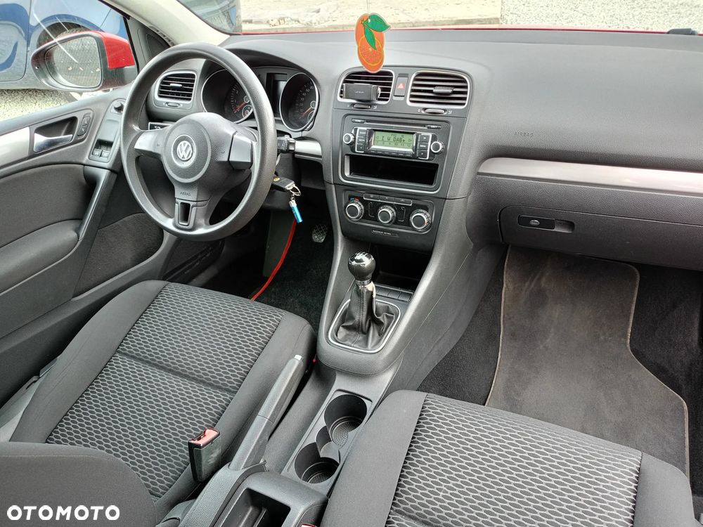Volkswagen Golf - 9