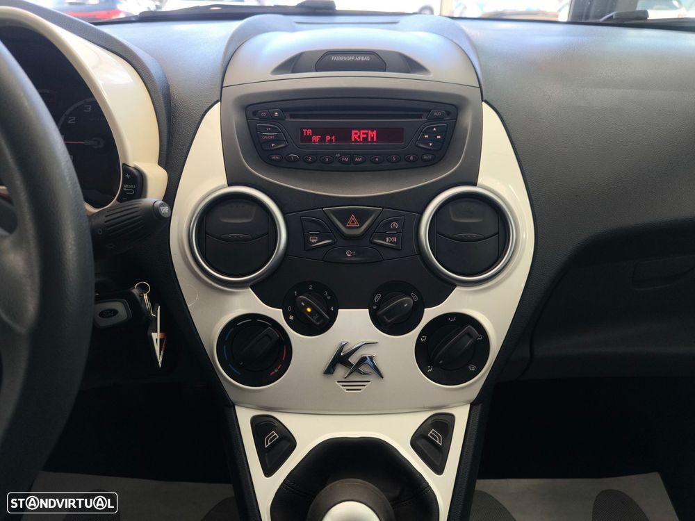 Ford KA 1.2 City - 12