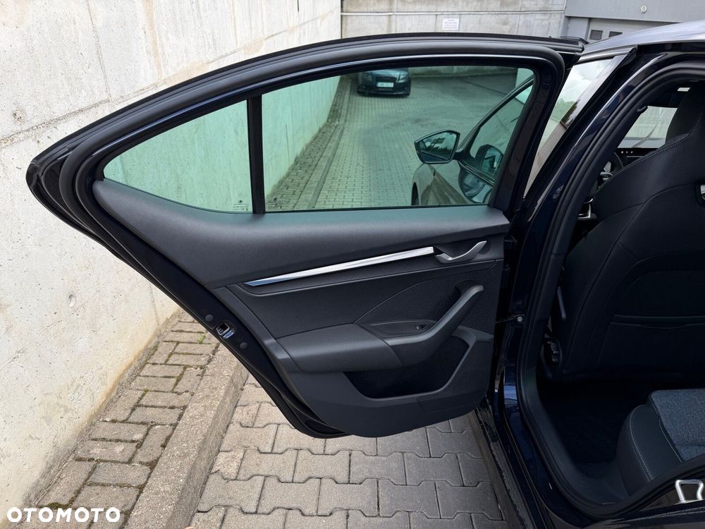 Skoda Octavia 1.5 TSI mHEV Sportline DSG - 15