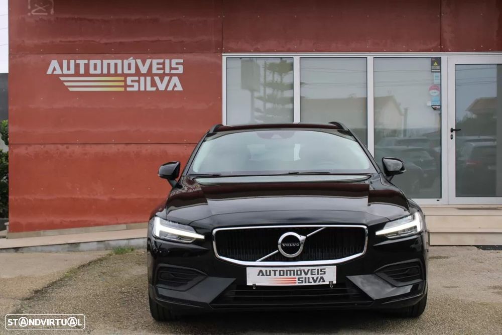 Volvo V60 2.0 B4 Momentum Core Geartronic - 5