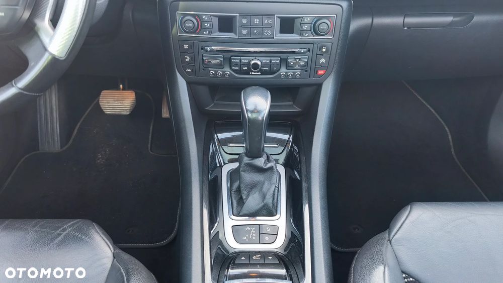 Citroën C5 3.0 HDi V6 Exclusive - 14