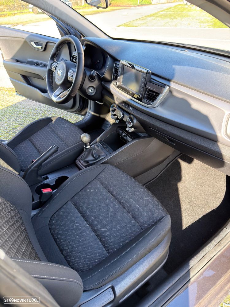 Kia Rio 1.2 CVVT Urban - 11