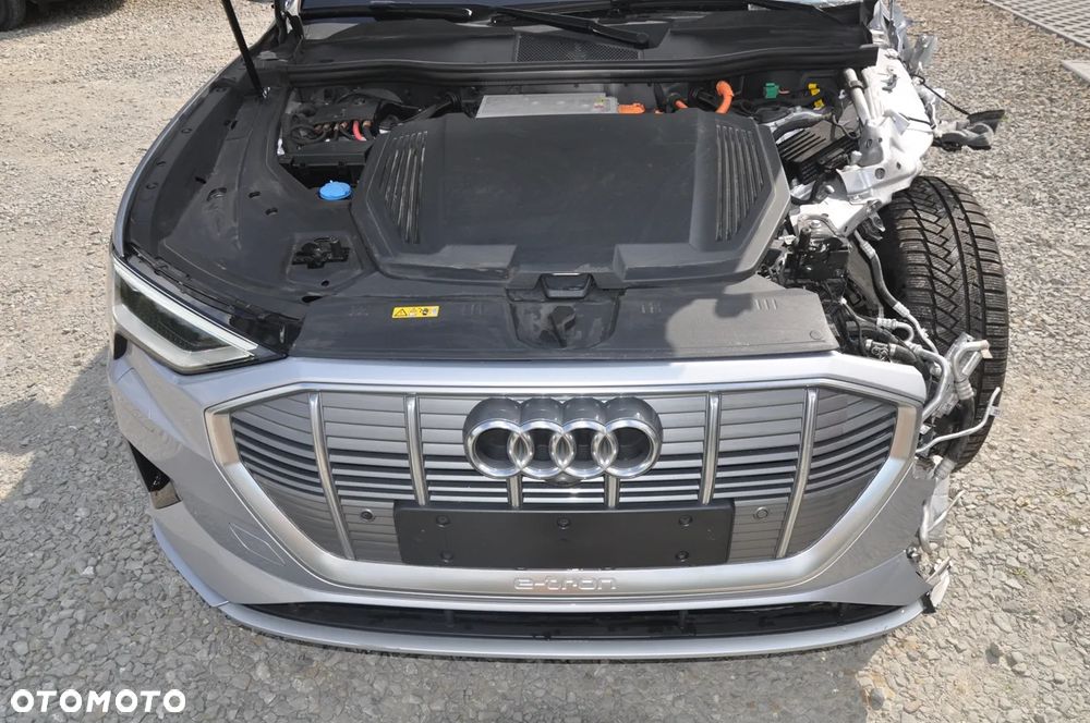 Audi e-tron 50 Quattro S Line - 26