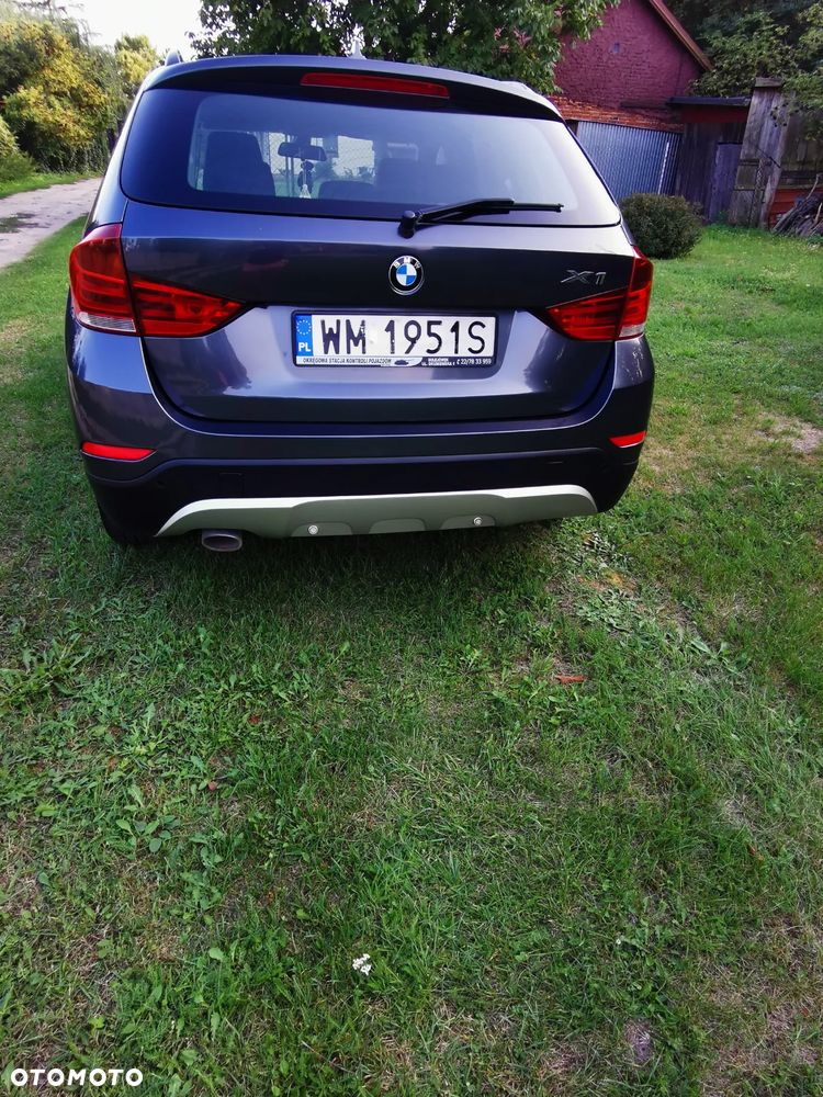 BMW X1 sDrive16d - 4