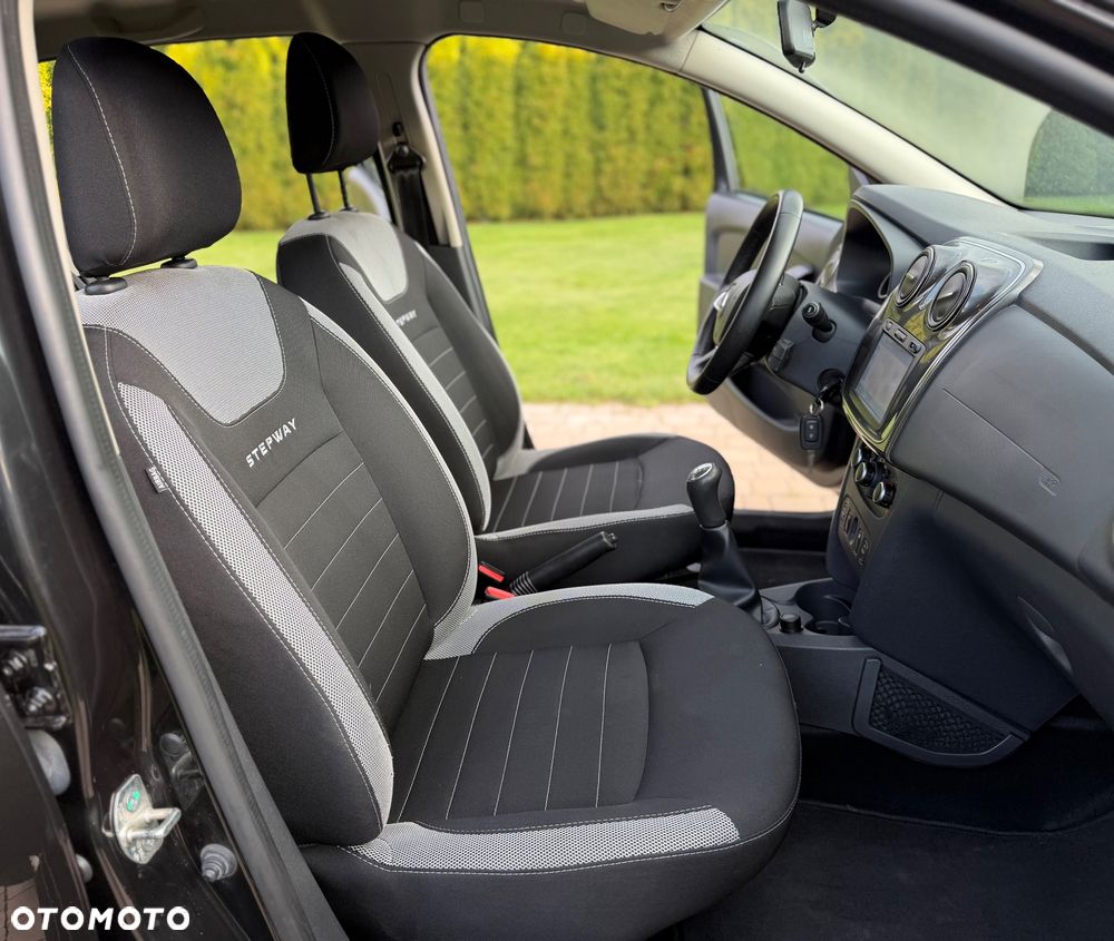 Dacia Sandero Stepway 0.9 TCe Laureate - 34