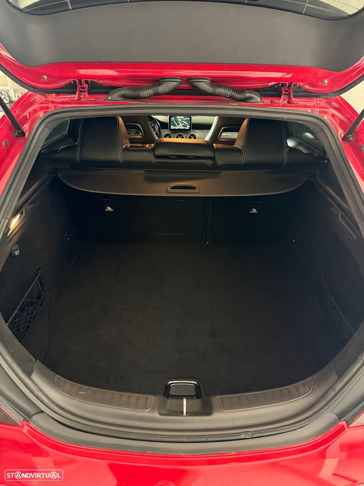 Mercedes-Benz CLA 200 CDI AMG Line Aut. - 13