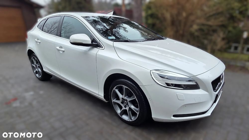 Volvo V40 D3 Drive-E Ocean Race - 2