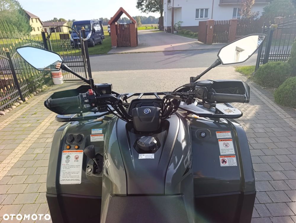 CFMoto CForce - 17