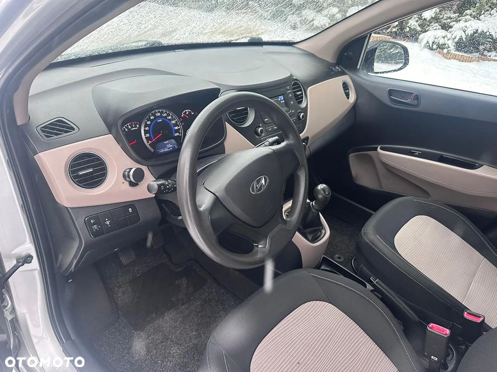 Hyundai i10 1.0 Passion Plus - 13