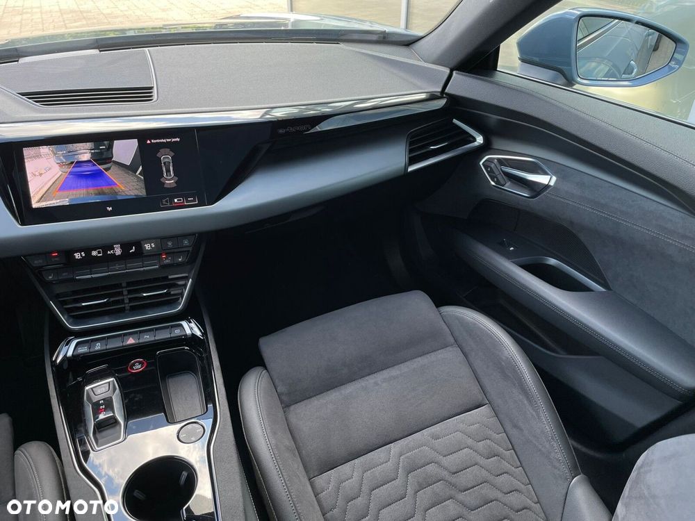 Audi e-tron GT - 17