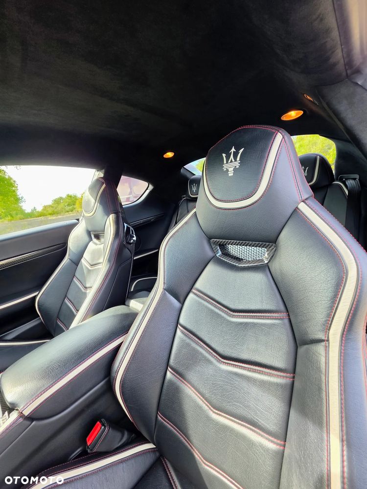 Maserati GranTurismo - 16