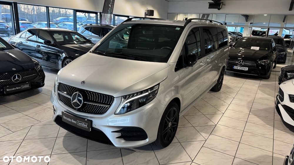 Mercedes-Benz Klasa V - 2