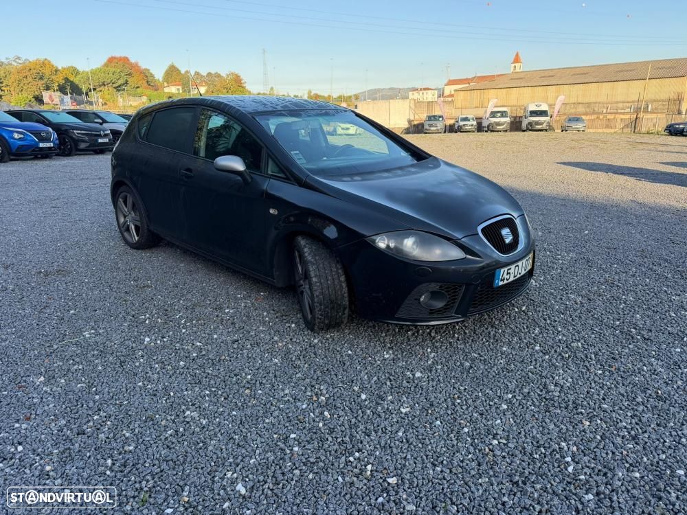 SEAT Leon 2.0 TDI FR - 4