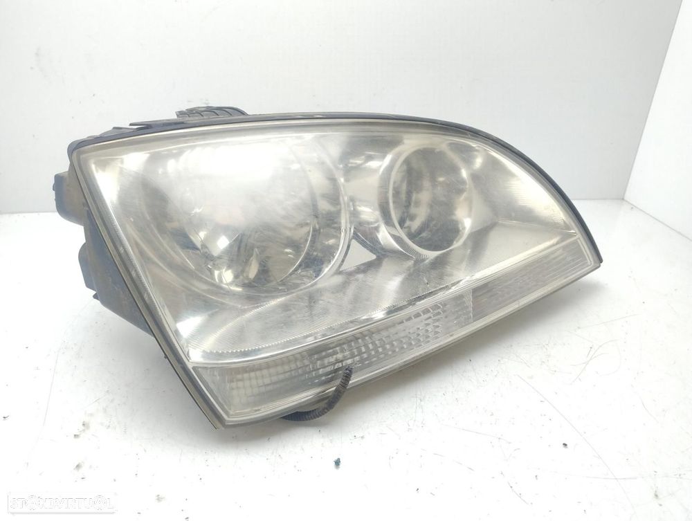 FAROL DIREITO KIA SORENTO - 1