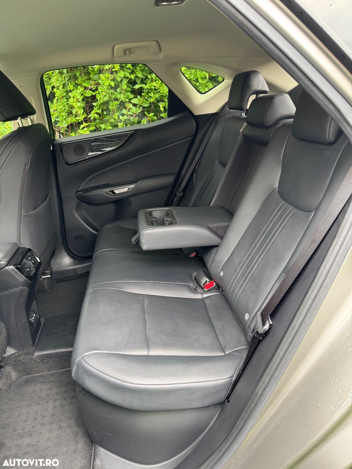 Lexus Seria NX 450h+ AWD CVT PHEV Executive - 6