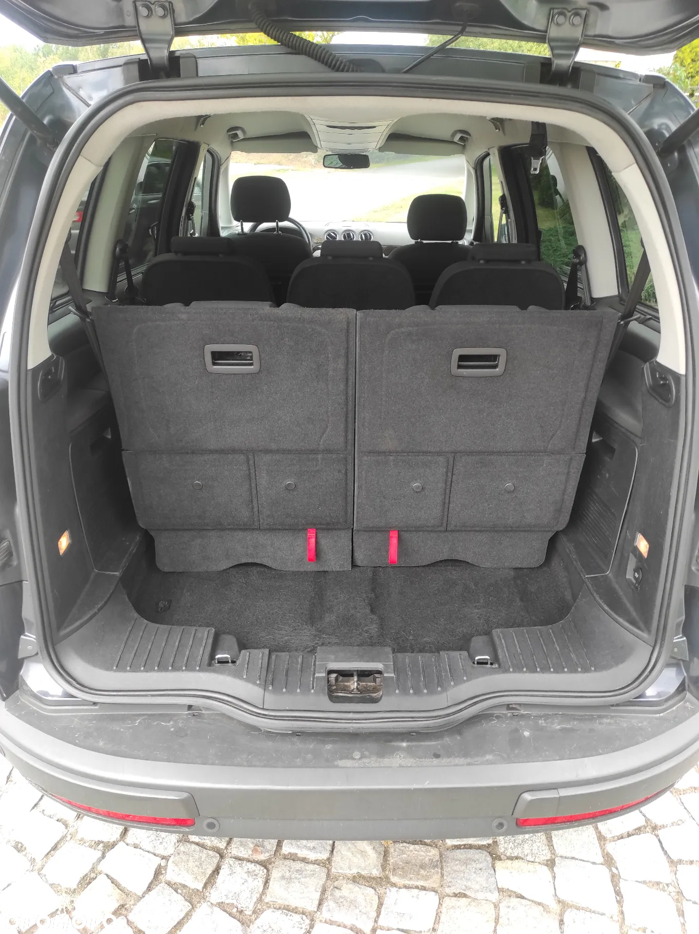 Ford Galaxy 2.0 TDCi Ghia - 10