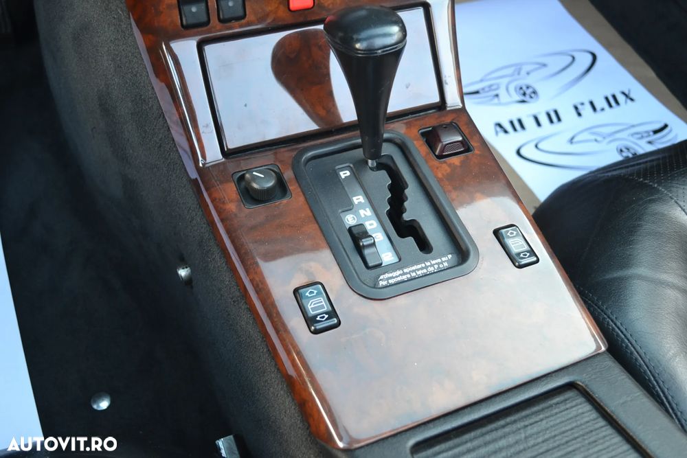 Mercedes-Benz SL - 18