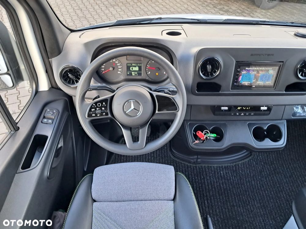 Mercedes-Benz Sprinter Campervan Kamper Automat 6 os Doposażony  FV23% - 13