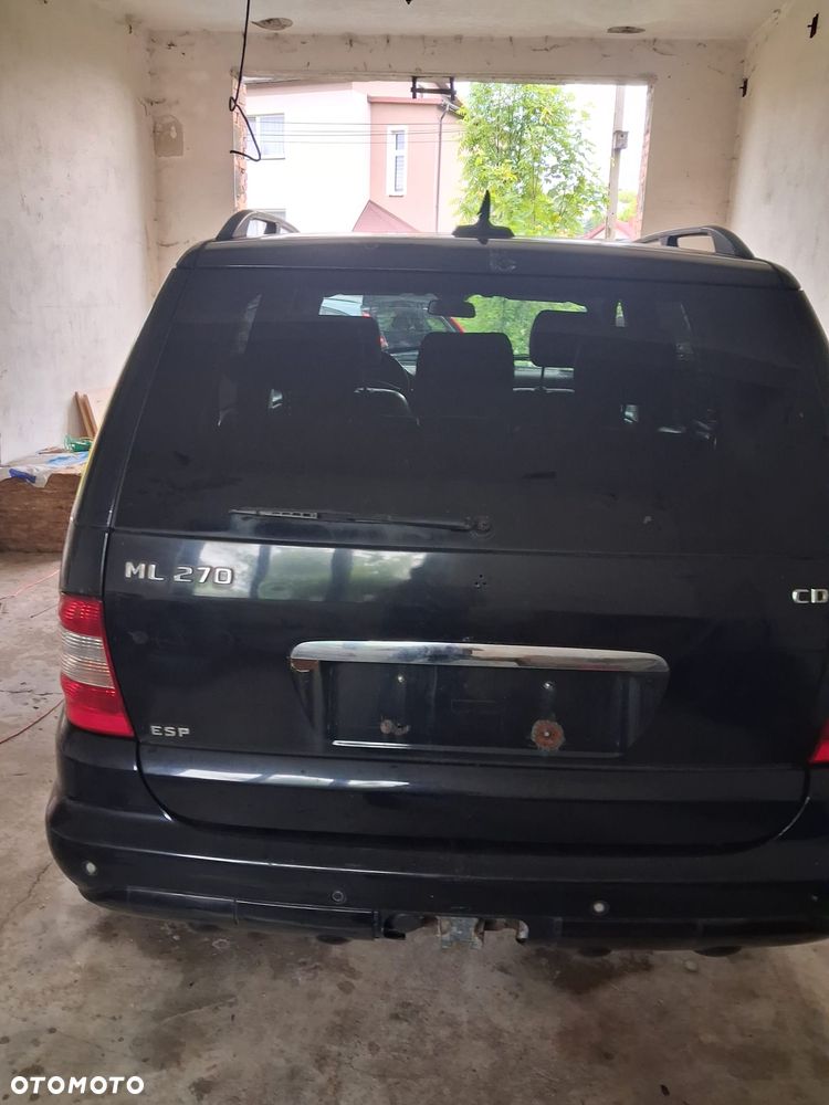 Mercedes-Benz ML - 4