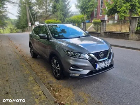 Nissan Qashqai 1.3 DIG-T N-Connecta DCT - 2