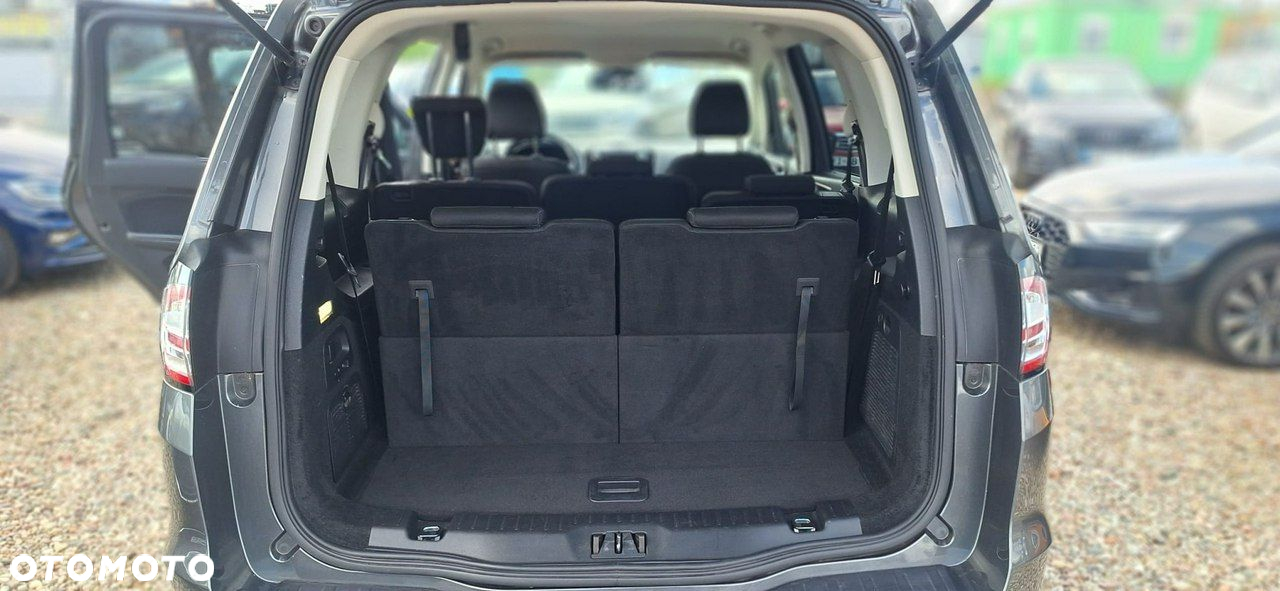 Ford Galaxy - 20
