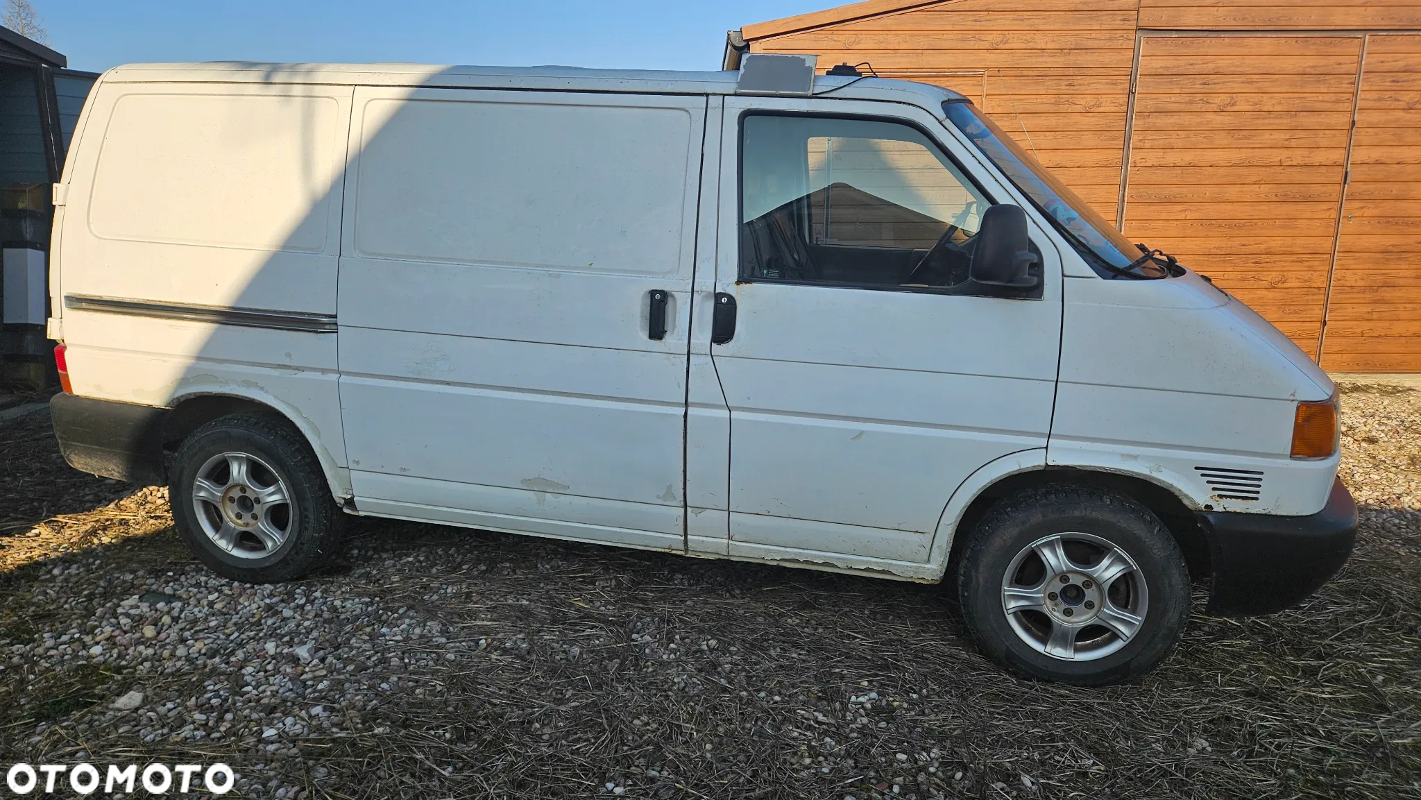 Volkswagen Transporter - 2