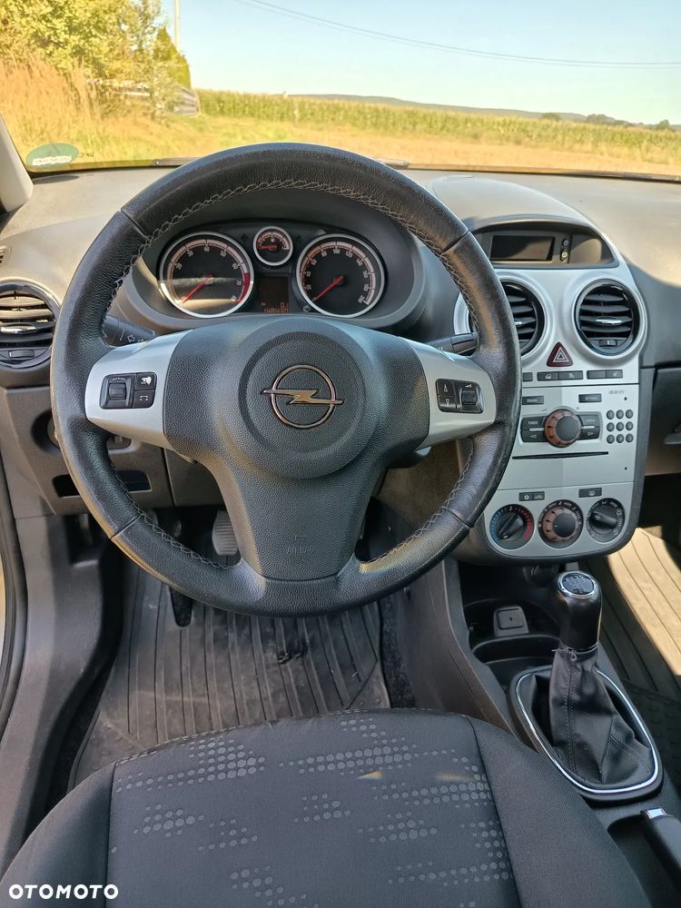 Opel Corsa - 22