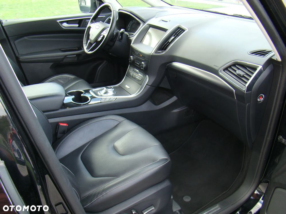 Ford S-Max 2.0 EcoBlue Titanium - 39