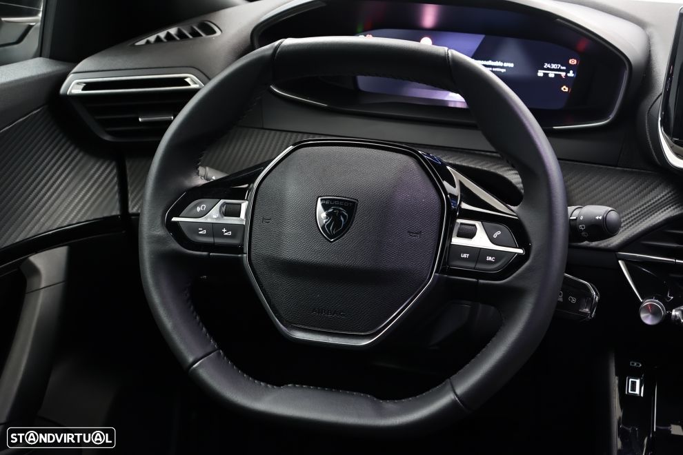 Peugeot 2008 1.2 PureTech Allure - 16